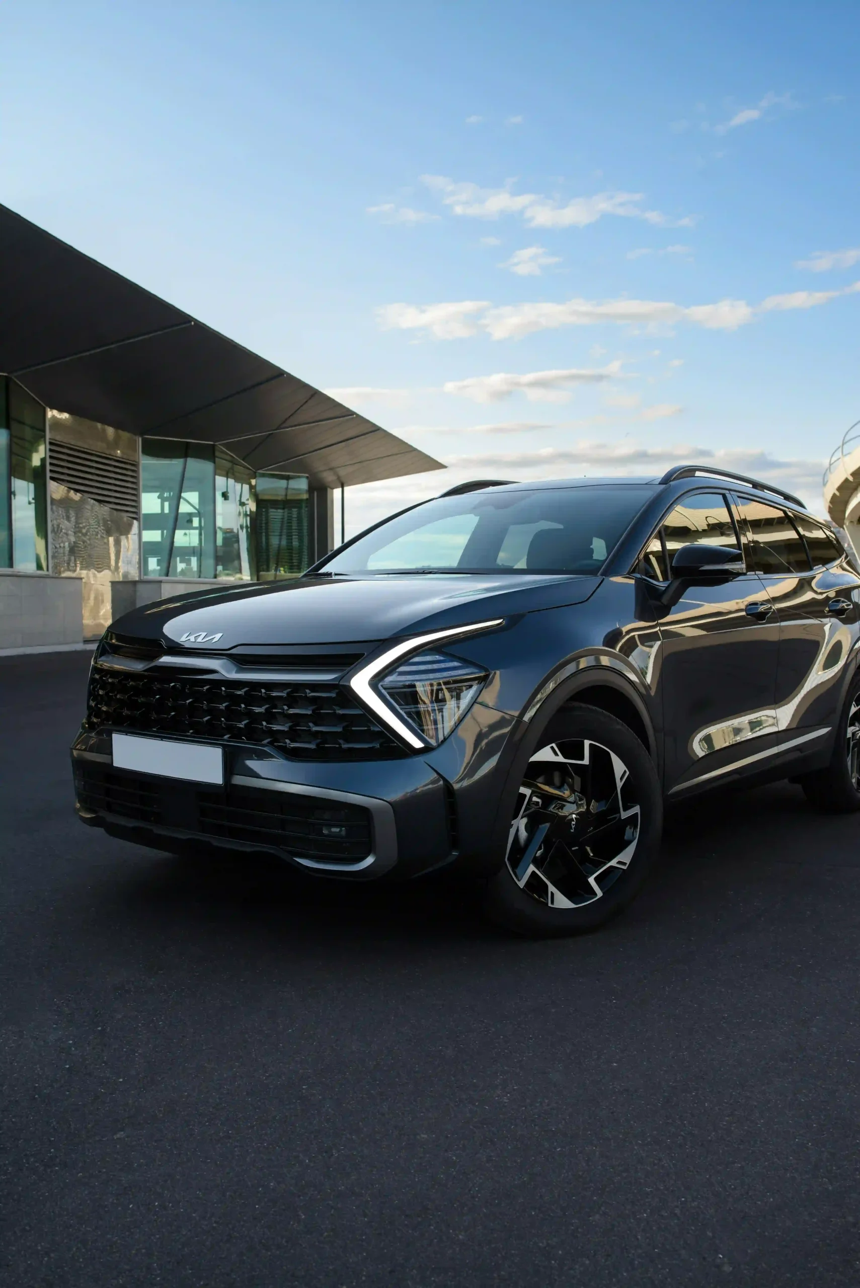 michail dementiev Z1ERtrRJj70 unsplash scaled Vehicles